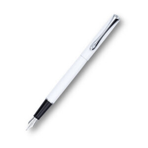 Official [Japan Exclusive Distributor] Diplomat Traveler Snow White Fountain Pen